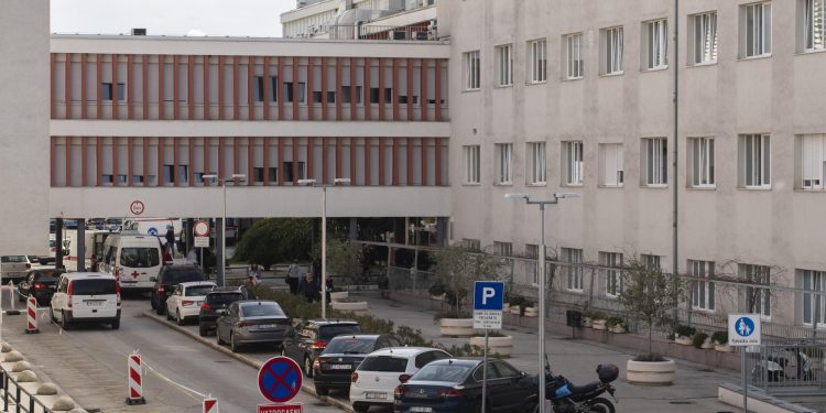 Slobodna Dalmacija – Splitska bolnica ima novog ravnatelja: Meštrovića privremeno naslijedio poznati ginekolog, uskoro raspisivanje natječaja