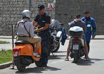 Slobodna Dalmacija – Bizarna prometna nesreća u Solinu: motociklist mrtav pijan pao nasred ceste, ali na najgorem mogućem mjestu, evo i gdje