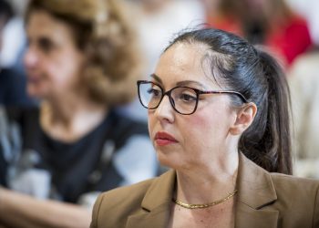 Iris Ukić Kotarac na sastanku Vlade i turističkog sektora: ‘Potrebno je povećati broj inspektora zbog nezakonite gradnje’