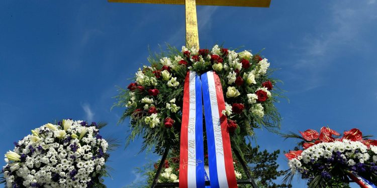 Slobodna Dalmacija – Vjernici iz okolice Splita zavijeni u crno, preminuo dugogodišnji župnik: ‘Našem don Ivanu neka Dobri Otac poda milost’