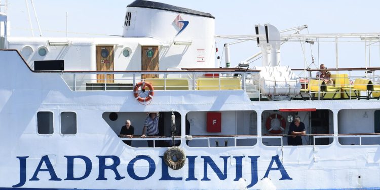 Do Zlarina i Prvića na struju: Šibenčani će se uskoro voziti električnim brodovima; Jadrolinija potvrdila veliki posao