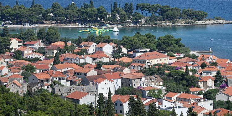 Slobodna Dalmacija – Samo je osam gradova u Hrvatskoj s rastom stanovništva. Supetar je jedan od njih!