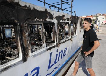 Slobodna Dalmacija – Nakon 60 godina iz Arbanije se ponovno može brodom do Splita! Svemu je prethodio incident, a nije ni danas teklo glatko