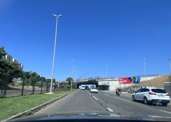 Slobodna Dalmacija – Na ulazu u Split osvanuo transparent koji šalje jasnu poruku turistima i domaćima. Pokušali su ga uništiti…