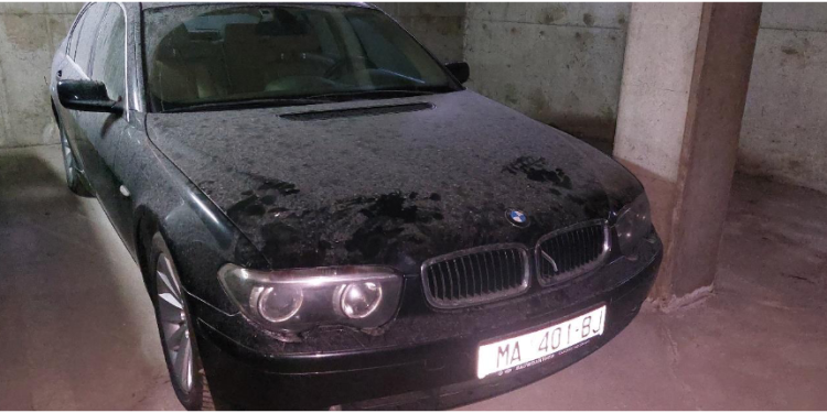 Tražite auto? Država prodaje 31 vozilo; BMW 7 za 700 eura, Mercedes za 208 eura… Evo gdje se i kad auta mogu pogledati