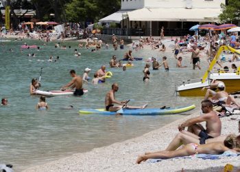 Slobodna Dalmacija – Makarsku u lipnju posjetilo 50 tisuća turista, najbrojniji Poljaci i gosti iz BiH, jedan vid smještaja osjetno prednjači