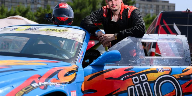 Slobodna Dalmacija – Splitski ‘Mad Max’ se na Poljudu pojavio u jurilici od 620 konjskih snaga: ‘Želimo od njega napraviti uzornog sportaša!’