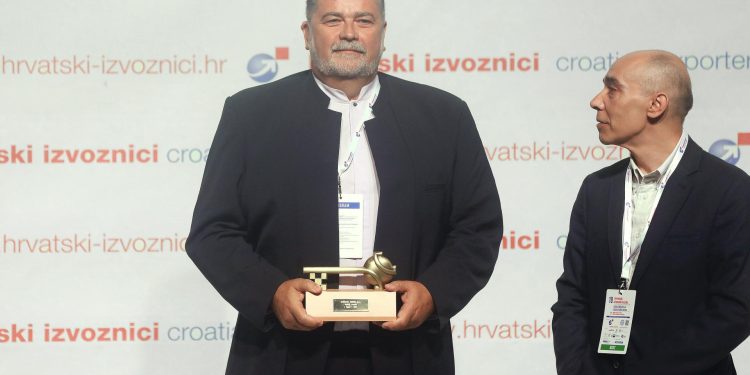 Šibenska tvrtka dobila vrijedno priznanje zbog izvoza u Afriku, pohvalio ih i Plenković