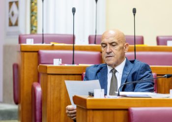 Proizvodnja ovčjeg mlijeka na Pagu u prošloj se godini smanjila se za 20 posto! Sirari: Tražimo od Vlade smanjenje PDV-a