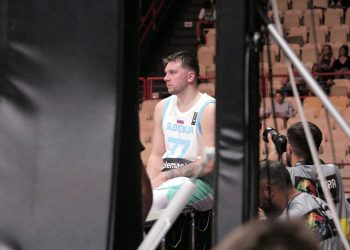 Luka Dončić promašio tricu za plus 29 protiv Novog Zelanda, Hrvatska neće u polufinalu na Giannisa Antetokounmpoa