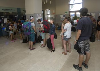 Slobodna Dalmacija – Čitatelj ostao zabezeknut: ‘Kriminalno! Usred dana ne radi blagajna na splitskom kolodvoru! Čija je ovo odgovornost?’