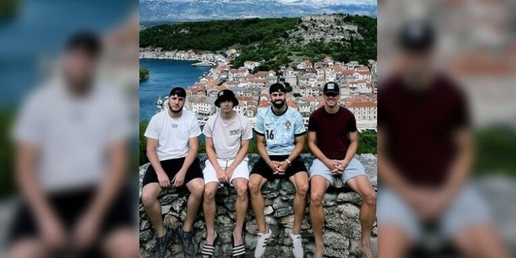 Nakon Vira, Joško Gvardiol još uvijek se odmara na zadarskom području! Pohvalio se fotkom s prijateljima, evo gdje se nalazi