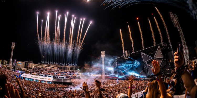 Danas, 10.7. uz svaki tiskani primjerak Slobodne Dalmacije darujemo vam Ultra Europe brošuru