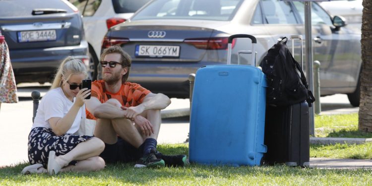 Slobodna Dalmacija – Veliki hotel u srcu Splita iznenada zatvorio vrata usred sezone, a grad puca od turista!? Otkrivamo što se dogodilo