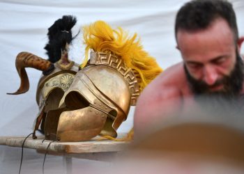 Slobodna Dalmacija – Počinje ‘Romantika u Saloni’: U amfiteatru gladijatori, na antičkom sajmu radionice, ‘Budi mali arheolog’, igre i bajke