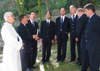 Slobodna Dalmacija – Klapa Sveti Juraj-HRM prisjetila se svog osnivača mons. Josipa Šantića: ‘Bogu smo zahvalni što nam ga je poslao…’