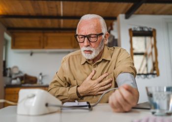 Imate niski krvni tlak? Dubrovački kardiolog podijelio je s nama par korisnih savjeta kako pripaziti na zdravlje tijekom vrućine, obavezno ih pročitajte