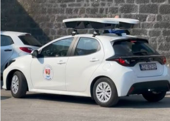 Jeste li vidjeli ovaj auto na zadarskim ulicama? Svi se pitaju što on radi, a mi smo uspjeli doznati. Pazite da vas ne skenira!