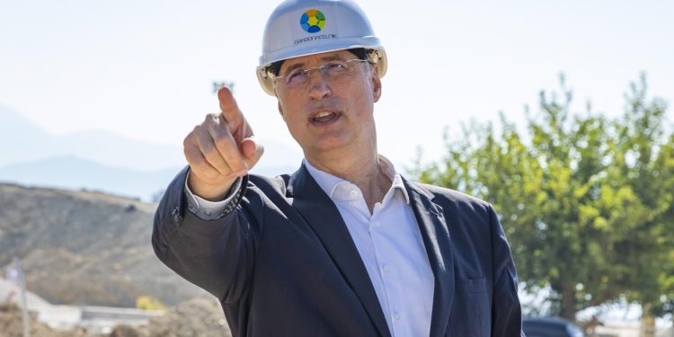 Slobodna Dalmacija – Damir Šarac: Puljak nas zasipa ‘projektima’. To su ŽNJ projekti, najobičnije sličice koje prate Puljkove genijalne izume