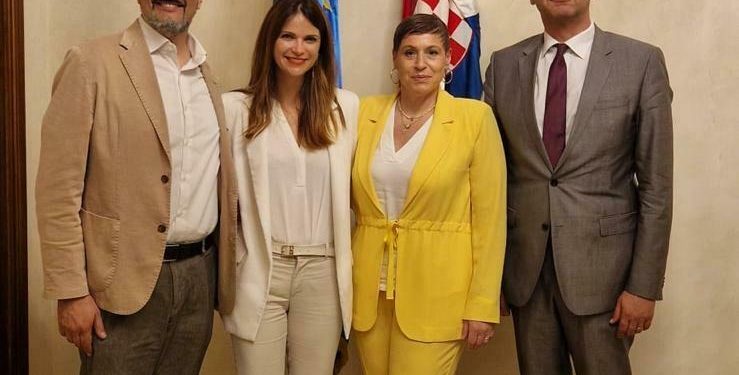 Slobodna Dalmacija – Veleposlanik Hrvatske u Rimu se susreo s predstavnicima Filozofskog fakulteta u Splitu i Instituta San Leone Magno