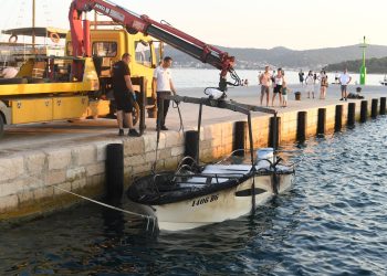 Policija otkrila kako je došlo do eksplozije na brodu kod Biograda. Na njemu je bilo sedam putnika, svi su ozlijeđeni, a četvero teško!