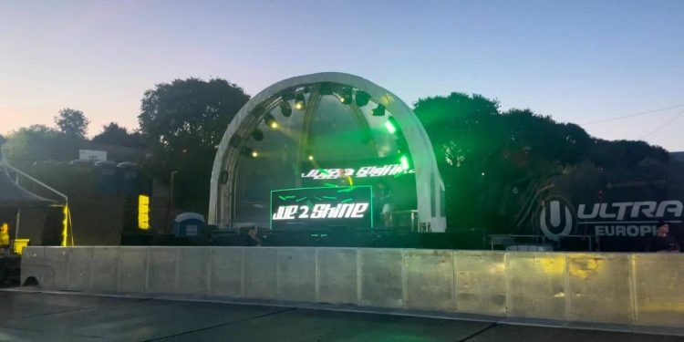 Nitko ovo ne bi očekivao na festivalu elektronske glazbe: Thompsonovim hitom ‘rasturio’ na Ultri