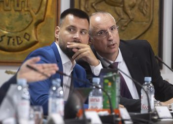 Slobodna Dalmacija – Puljak i Ivošević otkrili svoja primanja, komentirali Plenkovićevo povećanje plaća: ‘Više sam imao na fakultetu, ali…‘