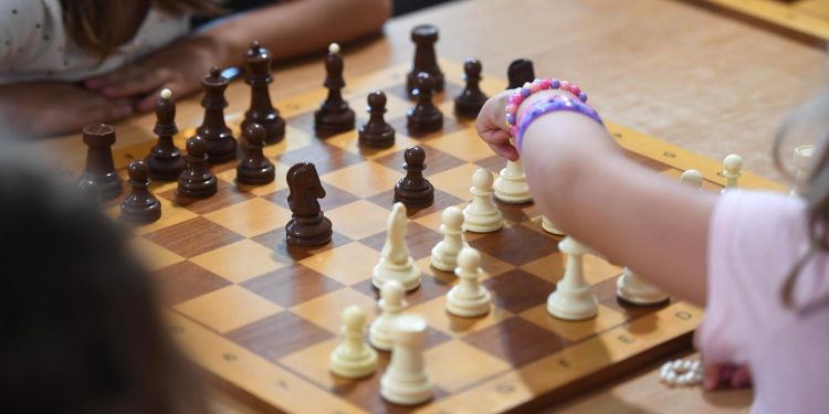 Zadar će danas sudjelovati u pokušaju obaranja Guinnessovog rekorda u broju odigranih partija šaha u jednom danu