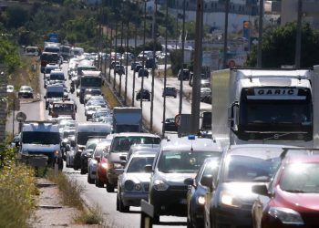 Slobodna Dalmacija – Od jutros se na izlazu iz Splita sudarilo čak 10 vozila! Stvorile su se ogromne gužve, policija poziva na oprez…