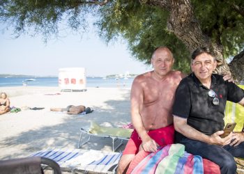 Damir Alispahić živi u Danskoj i razbio nam je sve mitove koje slušamo o golf terenima. Na kojima on kosi travu već 30 godina…