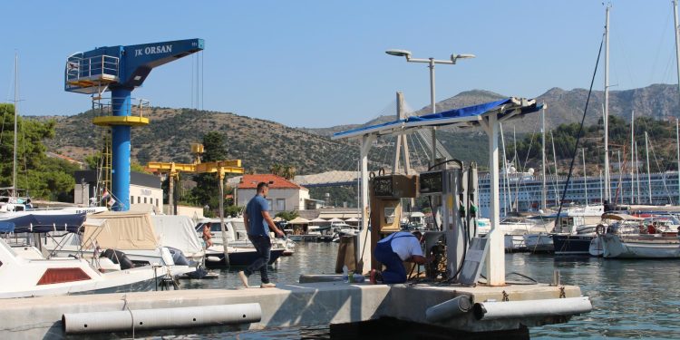 ‘INA’ će, kažu, crpku Orsan otvoriti u kolovozu