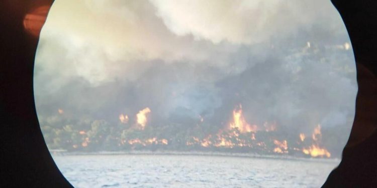 Slobodna Dalmacija – Očevidac požara u Segetu: ‘Ovo je sigurno podmetnuto. Gledao sam na svoje oči kako je počelo…’