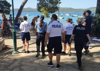 Policija provela niz preventivnih aktivnosti u autokampovima na zadarskom području