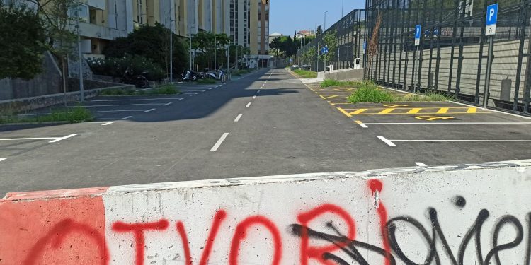 Slobodna Dalmacija – Splitska garaža s 400 mjesta je pred otvaranjem! Tri mjeseca se čekao tehnički pregled, a radovi su kasnili godinu dana