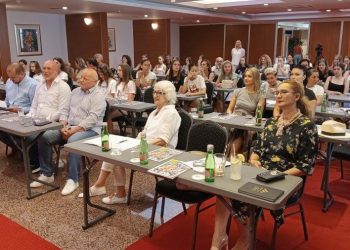 U Zadru održana radionica o brendiranju sportašica na društvenim mrežama i u medijima. Sudjelovali Mateša, Ljubičić, Ozmec, Cvetnić…