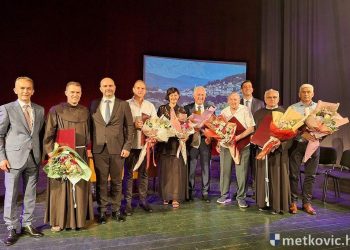 Među laureatima i dva fratra, bivši i sadašnji župnik: “Zajedništvo je identitet našega grada”