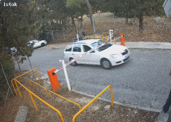 Slobodna Dalmacija – Pogledajte što je ovaj vozač u Splitu napravio kad mu nije dozvoljen ulaz na Marjan! Policija ga je brzo pronašla…