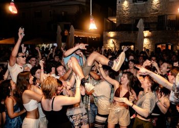 Zavirite u fotogaleriju najluđeg festivala na Jadranu: Četiri dana muzike, plesa i dobrog raspoloženja