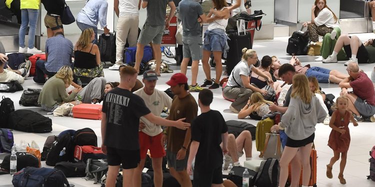 Slobodna Dalmacija – U Zračnoj luci Split još zbrajaju štetu nakon hakerskog napada: ‘Ostvareno je 70 posto dnevnog prometa’