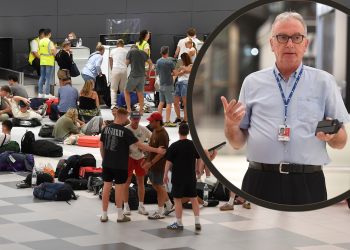 Slobodna Dalmacija – Zamjenik direktora splitskog aerodroma o trenutnom stanju: ‘Dajemo sve od sebe…’; Otkrio je koliko kasne avioni