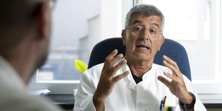 Slobodna Dalmacija – Što Splićani udišu? S mr. Perišem razgovarali smo o kolonama u Zvonimirovoj, strahu od kruzera, arsenu na Brdima…