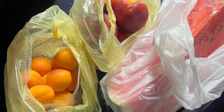 Slobodna Dalmacija – Pogledajte račun za voće na štandu lokalnog proizvođača: ‘Kažu da je domaće, ali ja njima kažem