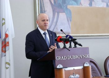 Slobodna Dalmacija – Ministar Bačić: ‘Vlada donosi Nacionalni plan stambene politike, ovako želimo pomoći građanima da dođu do svog stana’