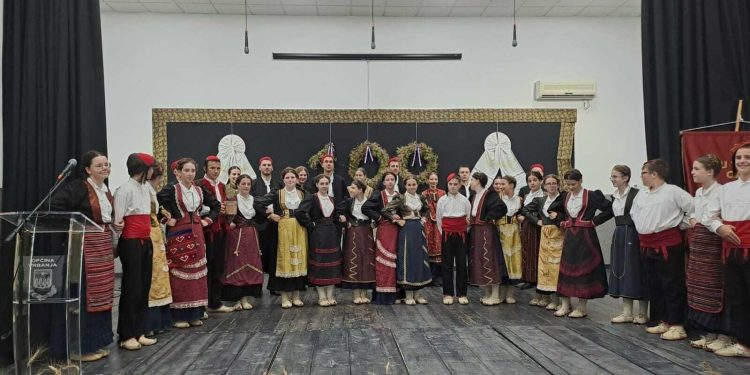 Slobodna Dalmacija – Ne propustite ‘Dane Ive Marjanovića’ u Gatima: večeras na rasporedu koncert klape Sveti Juraj HRM