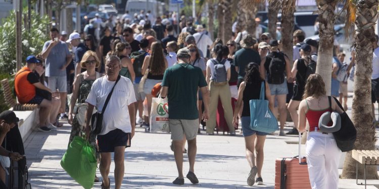 Slobodna Dalmacija – ‘Jadroliniju’ čeka udarni vikend, ali na drugim kolodvorima