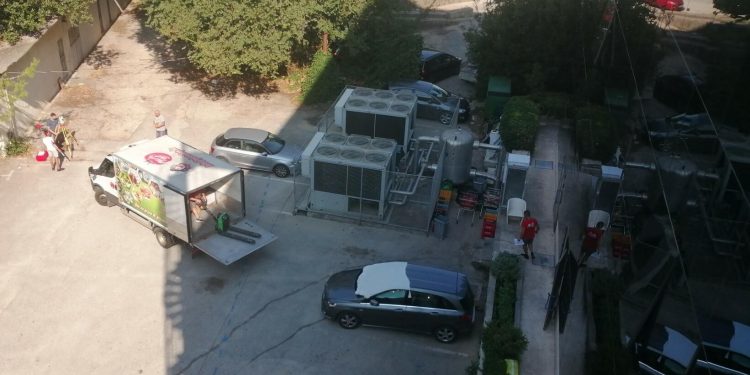 Oko zgrade DTS-a primijetili smo komešanje, hoće li konačno niknuti garaža u dubrovačkom poslovnom centru? Jedan od upućenih: ‘Sve je zapelo…’