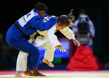 Ništa od novog postolja za Hrvatsku. Katarina Krišto je već počela slaviti osvajanje medalje, a onda se opet oglasio sudac