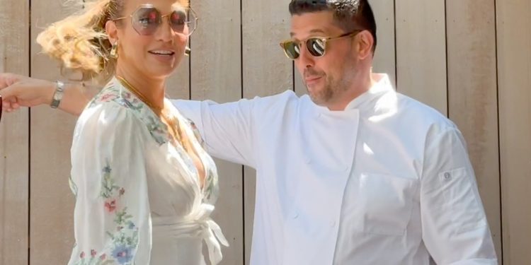 55 JOJ JE GODINA TEK Jennifer Lopez proslavila rođendan bez Bena Afflecka, evo kako se feštalo | NACIONAL.HR