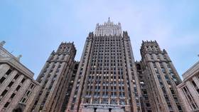 Tri zemlje EU-a progone one koji govore ruski – Moskva