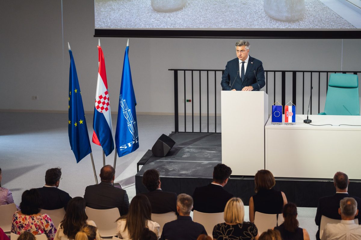 7 23 andrej plenkovic tehnoloski park dracevac 17